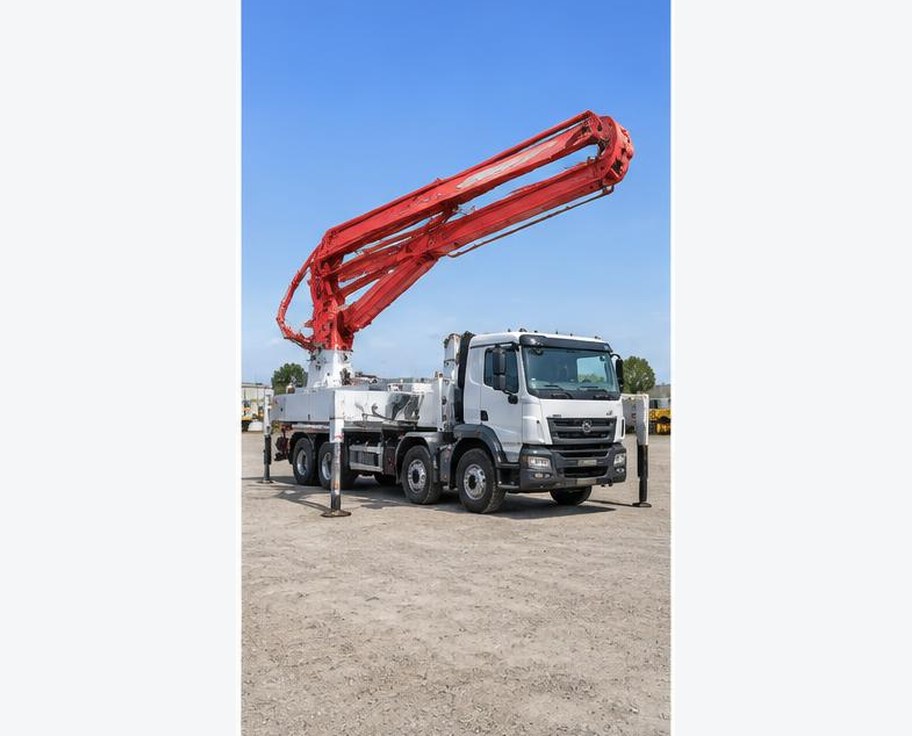 Truck-Mounted Concrete Placing Boom prepared for professional construction procurement